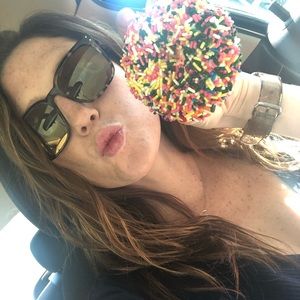 Meet your Posher, Dani